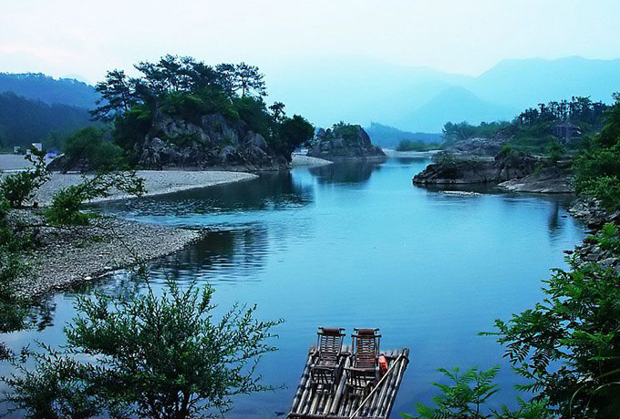 狮子岩_楠溪江竹筏漂流周边景点_楠溪江竹筏旅游总社